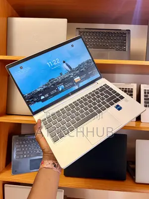 Laptop HP EliteBook 640 G9 16GB Intel Core i5 SSD 512GB