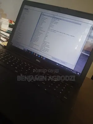 Laptop Dell Inspiron 15 3582 4GB Intel HDD 500GB
