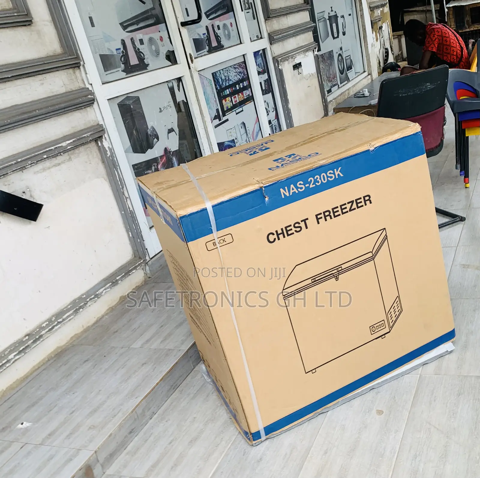 Valuable New Nasco 195l Nas-230sk Chest Freezer Silver