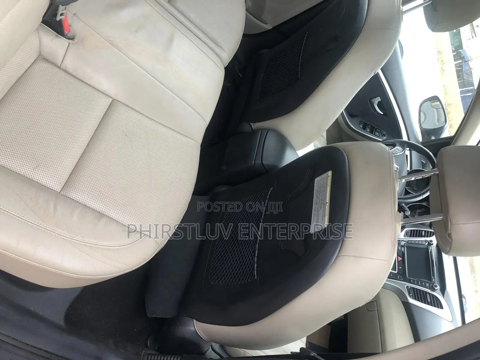 Hyundai Elantra 2016 Black