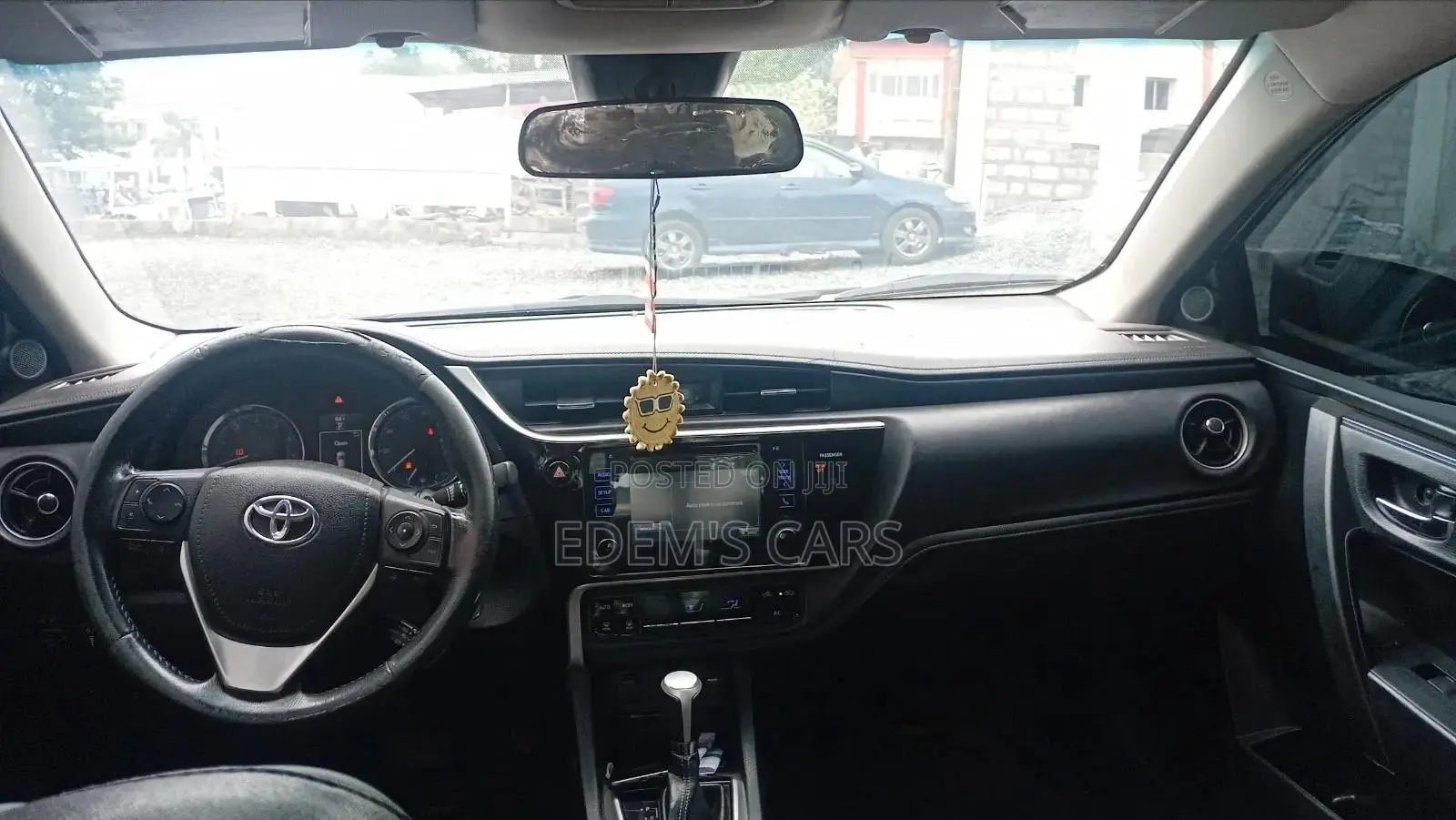 Toyota Corolla 2017 Gray