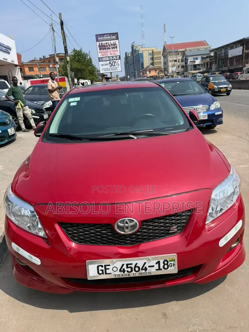 Toyota Corolla 2013 Red
