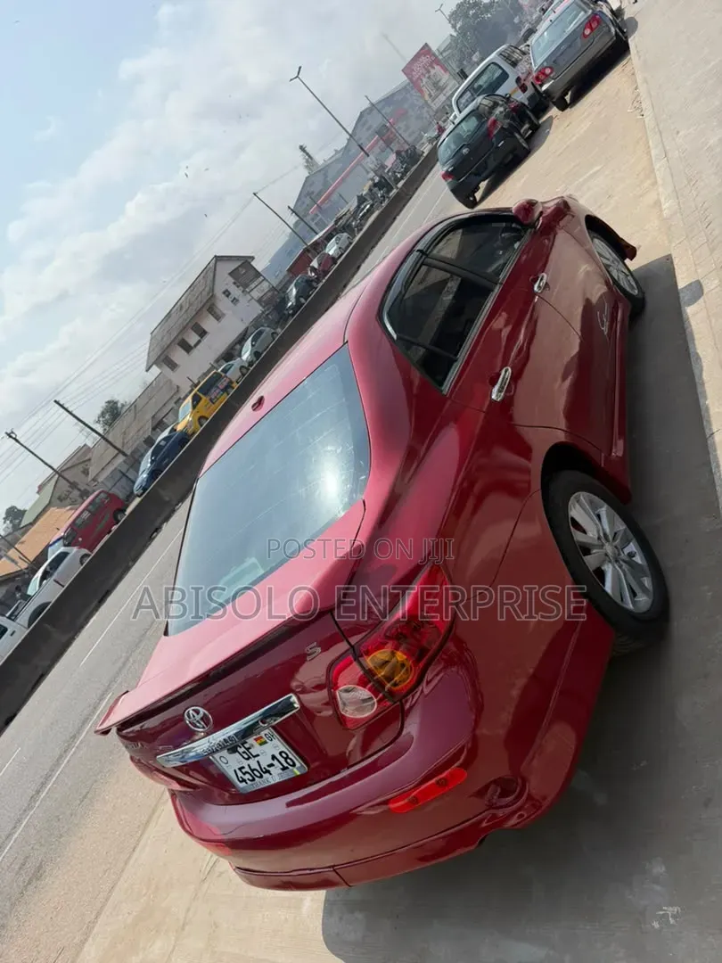 Toyota Corolla 2013 Red