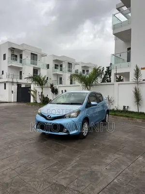 Toyota Vitz 1.3 AWD 3dr 2015 Blue