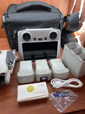 DJI Mini 3 Fly More Combo With Screen Controller, 3 Batteries