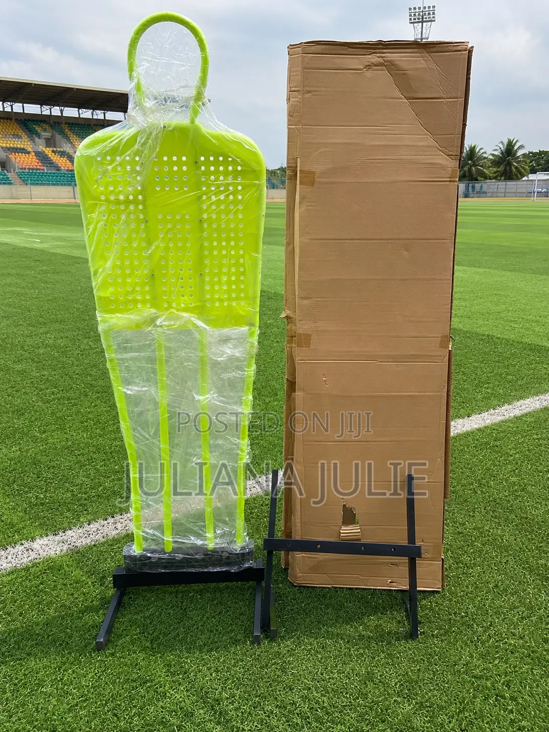 Original Free Kick Moniquene Available at Cool Price