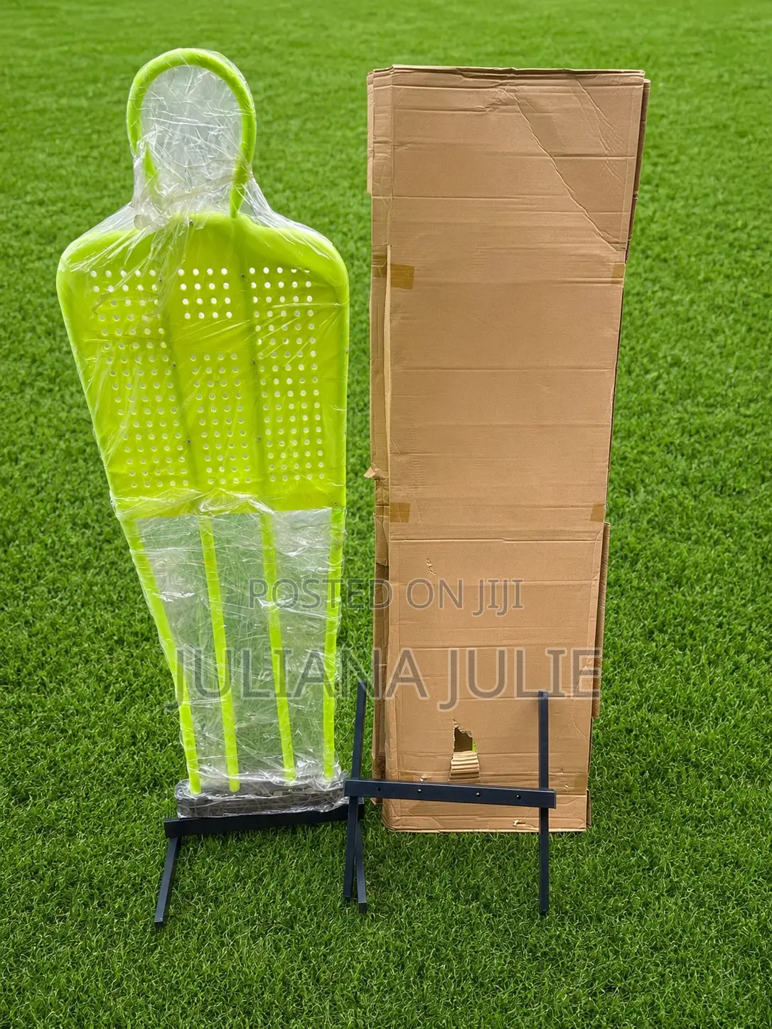 Original Free Kick Moniquene Available at Cool Price