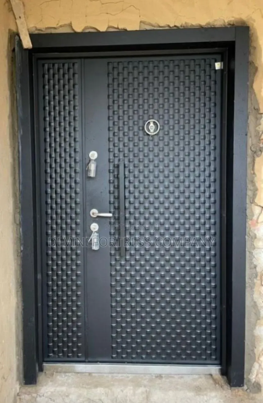 Full Metal Heavy Duty Paladin Black Door 11⁄2 Available in Sizes