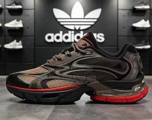 Casual Adidas Sneakers