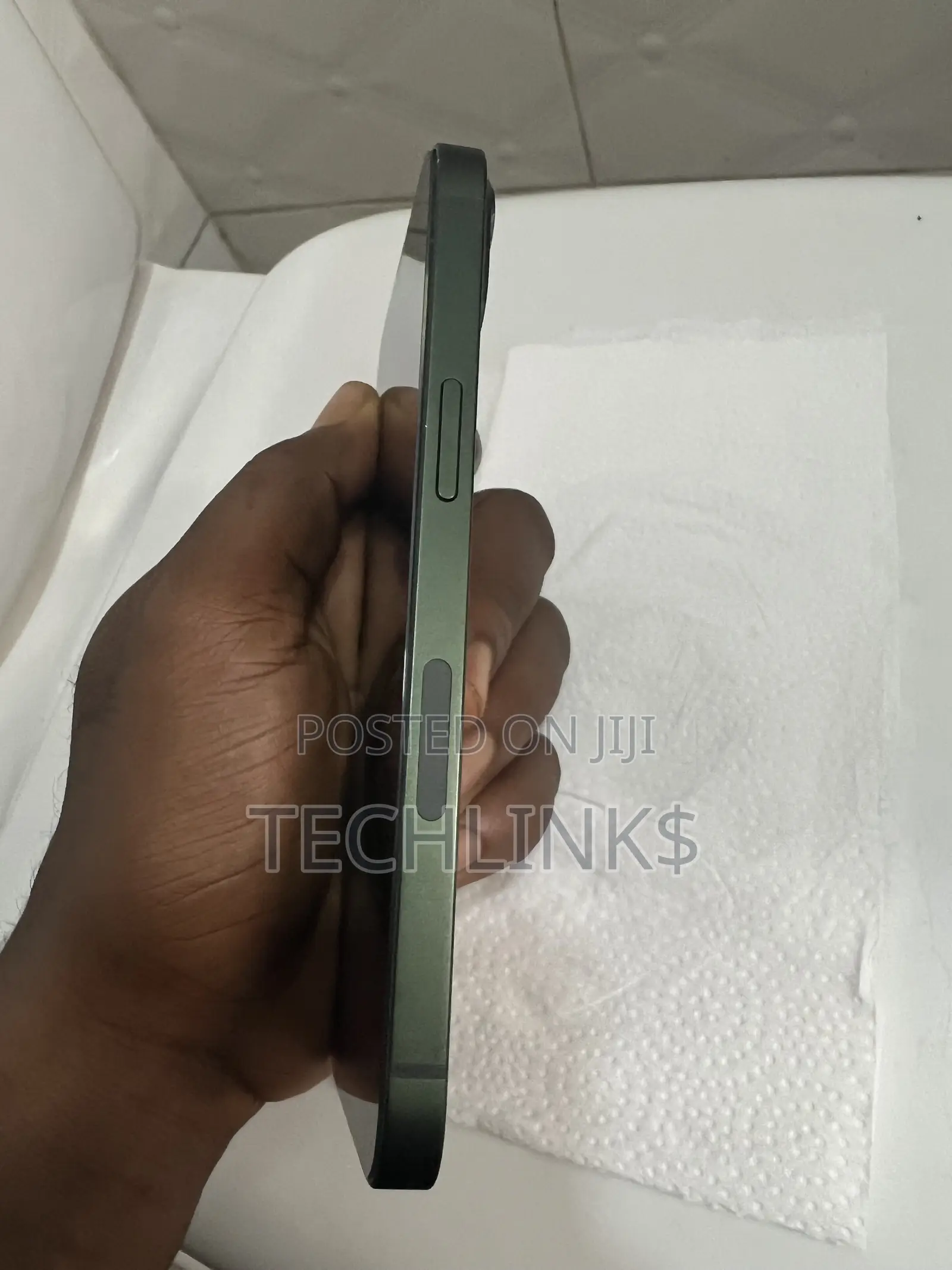 Apple iPhone 13 128 GB Green