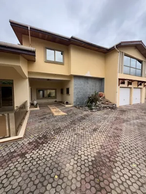 7bdrm House in Achimota for rent