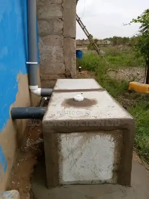 Bio-Digester Biogas Biofil Toilet Installation