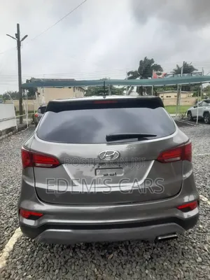 Hyundai Santa Fe 2017 Gray