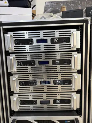 EV P-Series Professional Power Amplifier With Flight Case Rack