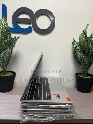 Laptop HP EliteBook 1040 G8 32GB Intel Core i7 SSD 512GB