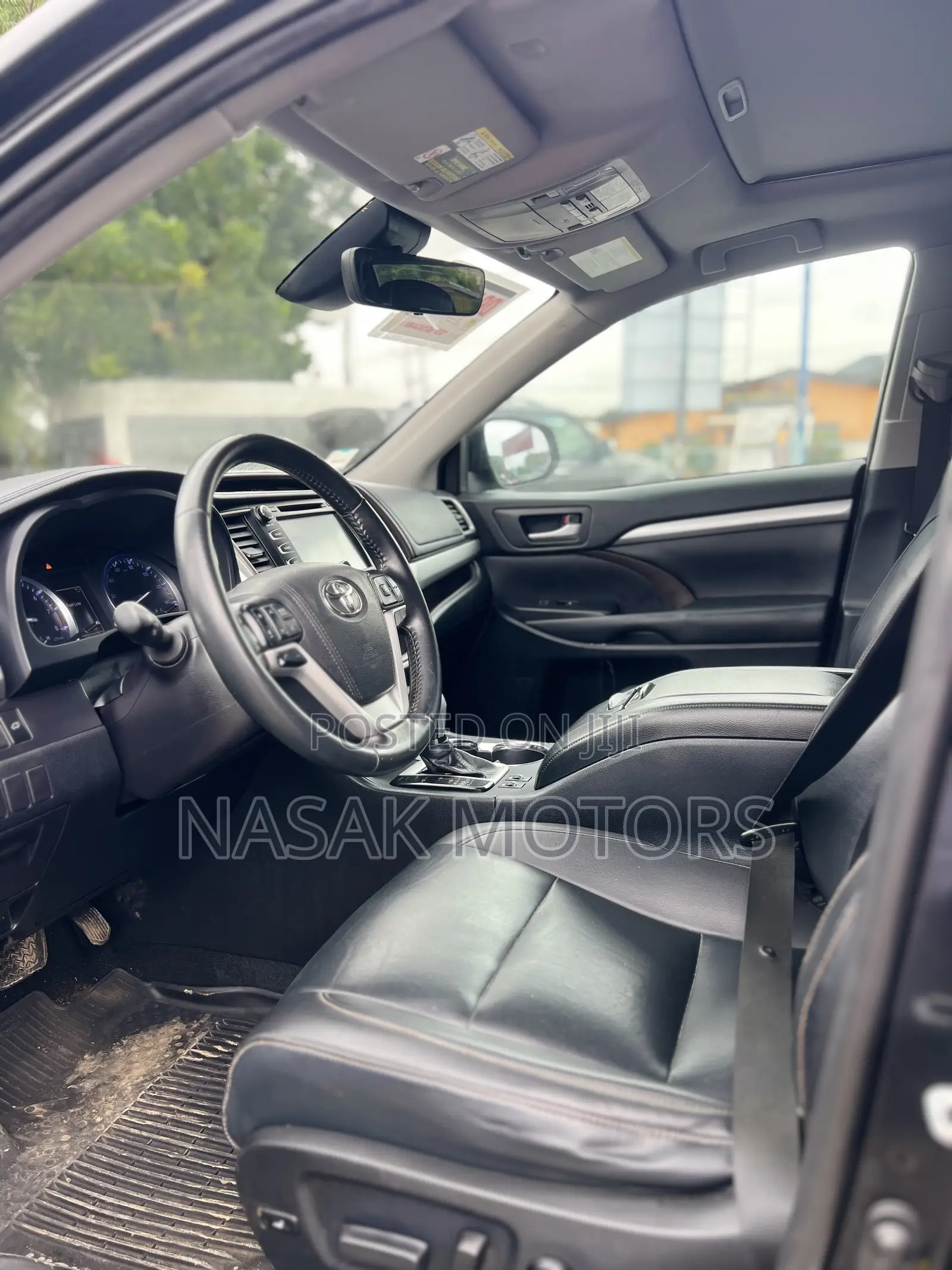 Toyota Highlander XLE 2019 Black