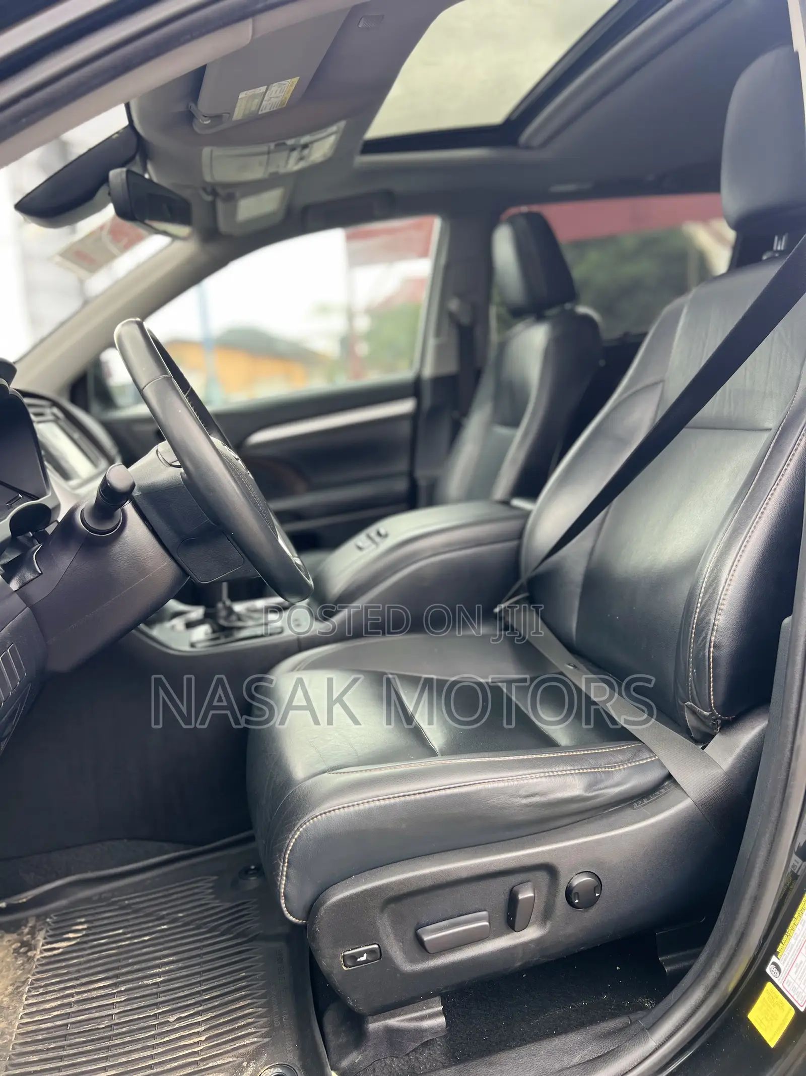 Toyota Highlander XLE 2019 Black