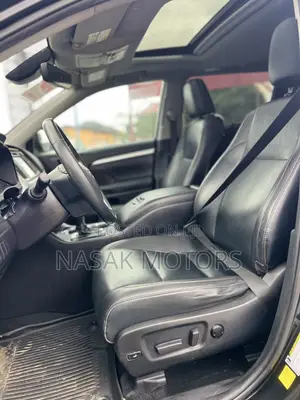 Toyota Highlander XLE 2019 Black