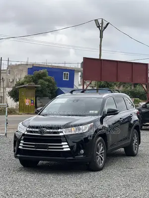 Toyota Highlander XLE 2019 Black