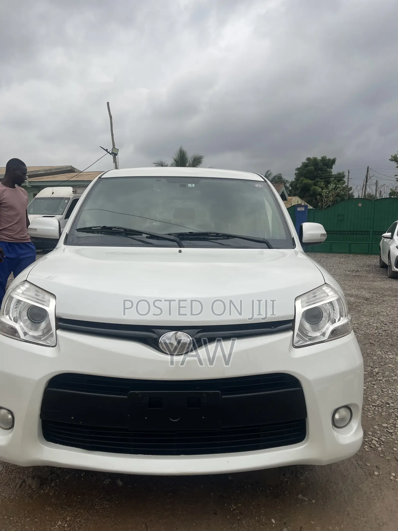 Toyota Sienta 1.5 AWD 2012 White
