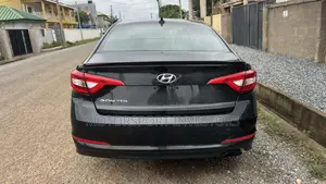 Hyundai Sonata Limited 2.0T Seban (2.0L 4cyl 6A) 2017 Black