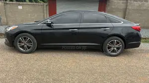 Hyundai Sonata Limited 2.0T Seban (2.0L 4cyl 6A) 2017 Black