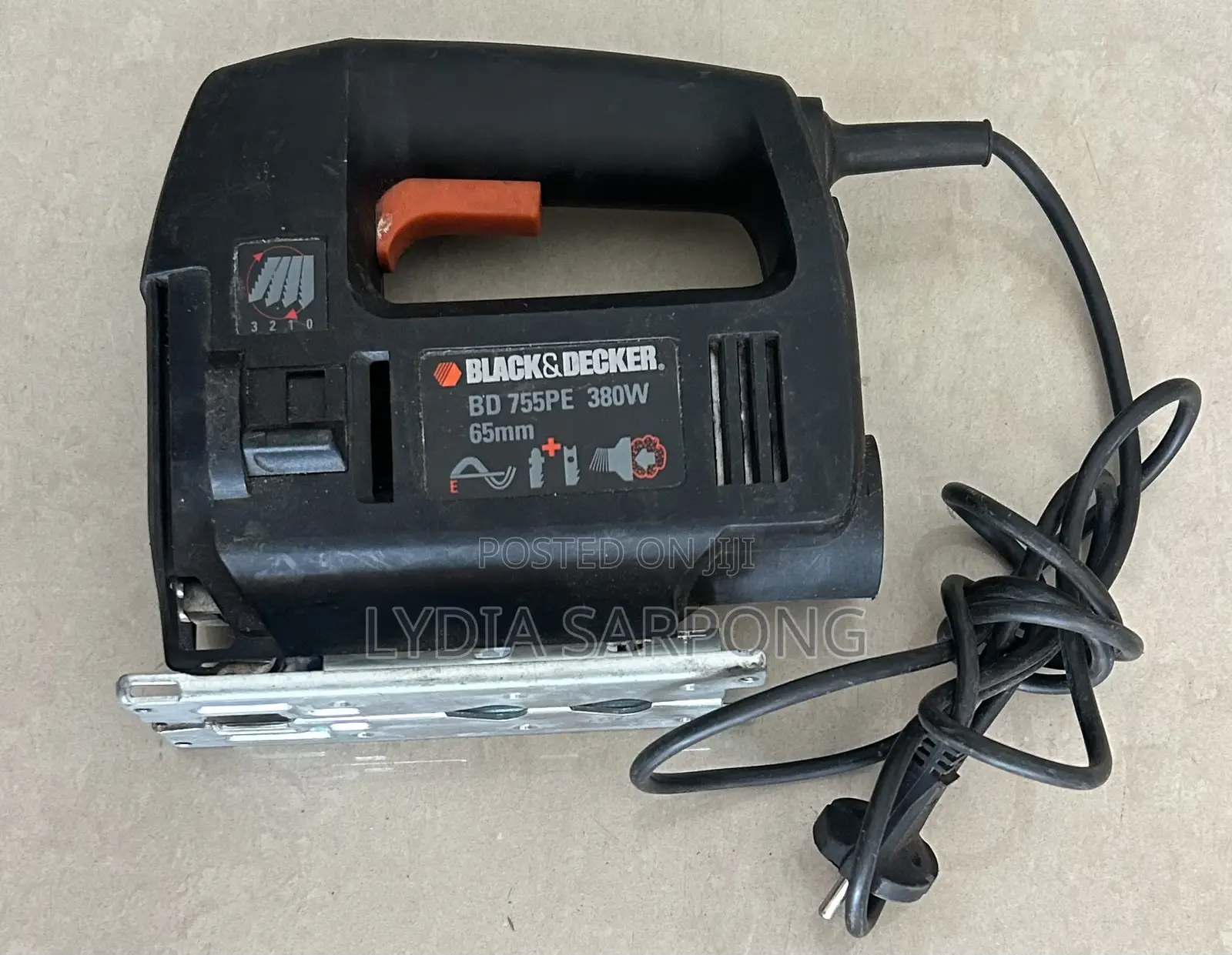 Black Decker Jigsaw 380W