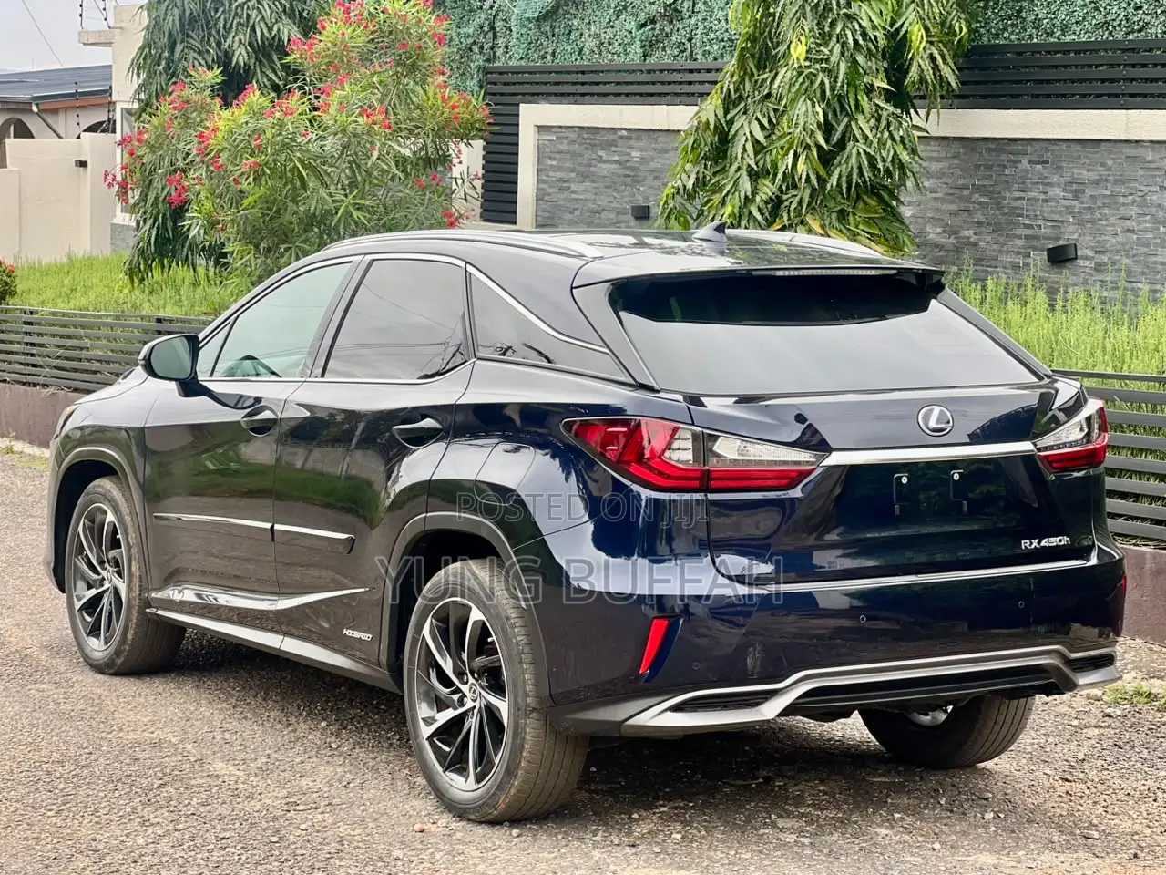 Lexus RX 450H AWD 2019 Blue