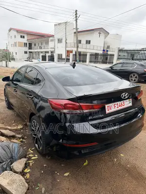 Hyundai Elantra 2018 Black