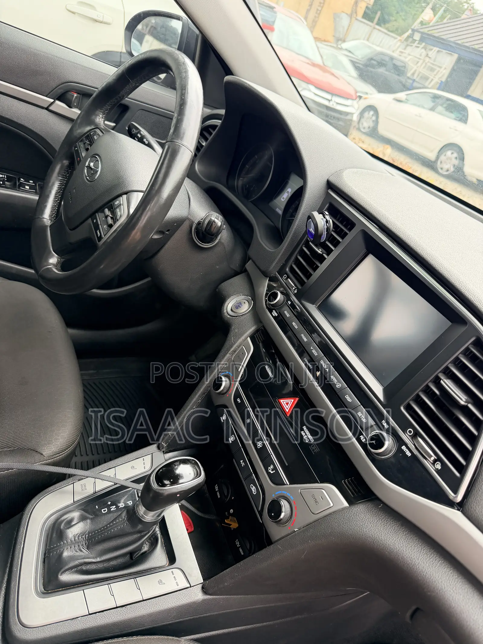 Hyundai Elantra 2018 Black