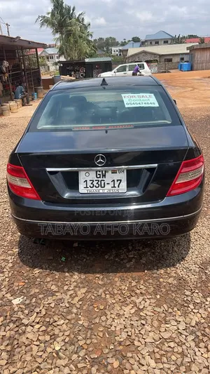 Mercedes-Benz C180 2010 Blue