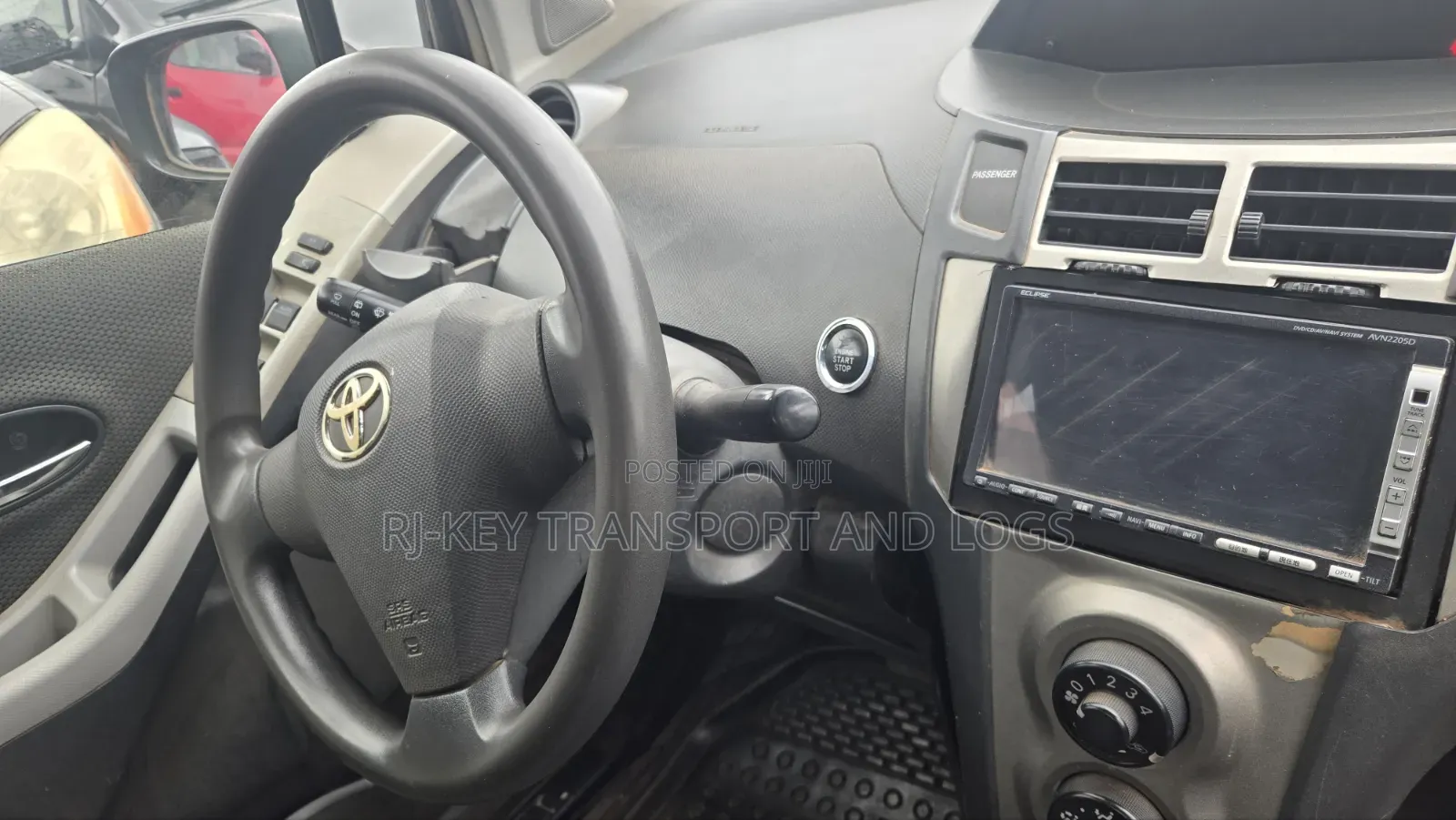 Toyota Vitz 2009 Brown