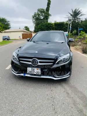 Mercedes-Benz C300 Sport 4Matic Sedan AWD (2.0L 4cyl 7A) 2017 Black