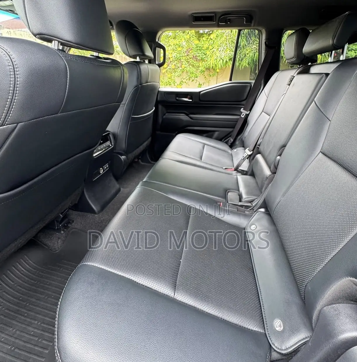 2024-2025 Toyota Land Cruiser 250 Prado
