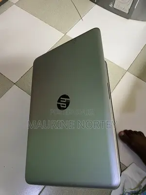 Laptop HP 15 8GB AMD A8 HDD 1T
