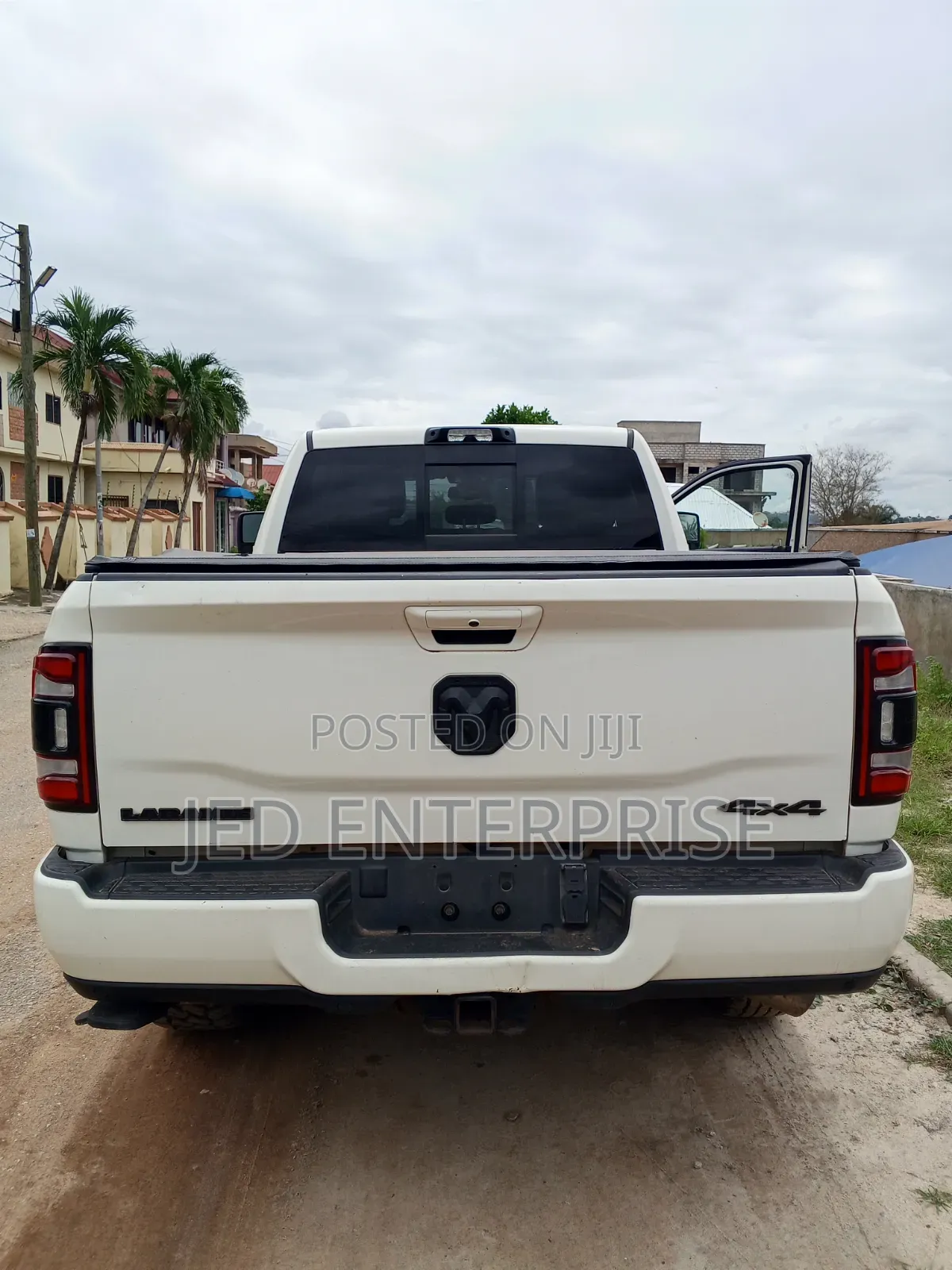 Dodge RAM 2023 White