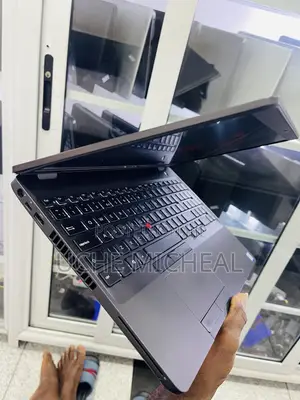 Laptop Dell Latitude 5500 8GB Intel Core i5 SSD 256GB