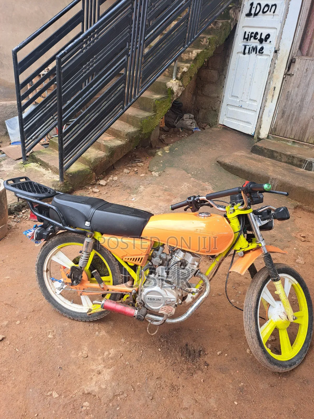 Royal RY125 2025 Yellow