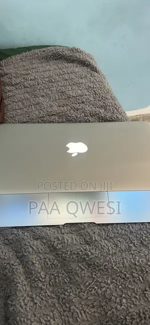 Laptop Apple MacBook Air 8GB Intel Core i5 SSD 256GB
