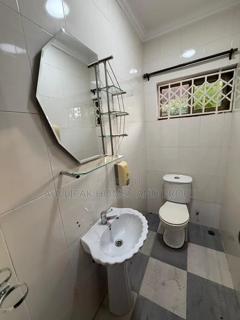 3bdrm House in Fair, Lake Side Estate for rent