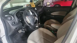 Nissan Note 1.6 Petrol 2015 White
