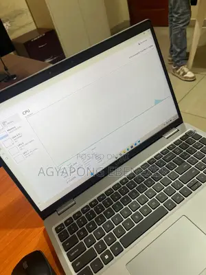 Laptop Dell Precision 3571 16GB Intel Core i7 SSD 1T