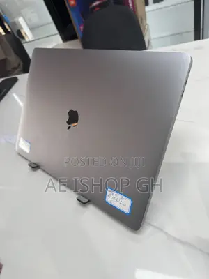 Laptop Apple MacBook Pro 2019 32GB Intel Core i9 SSD 1T