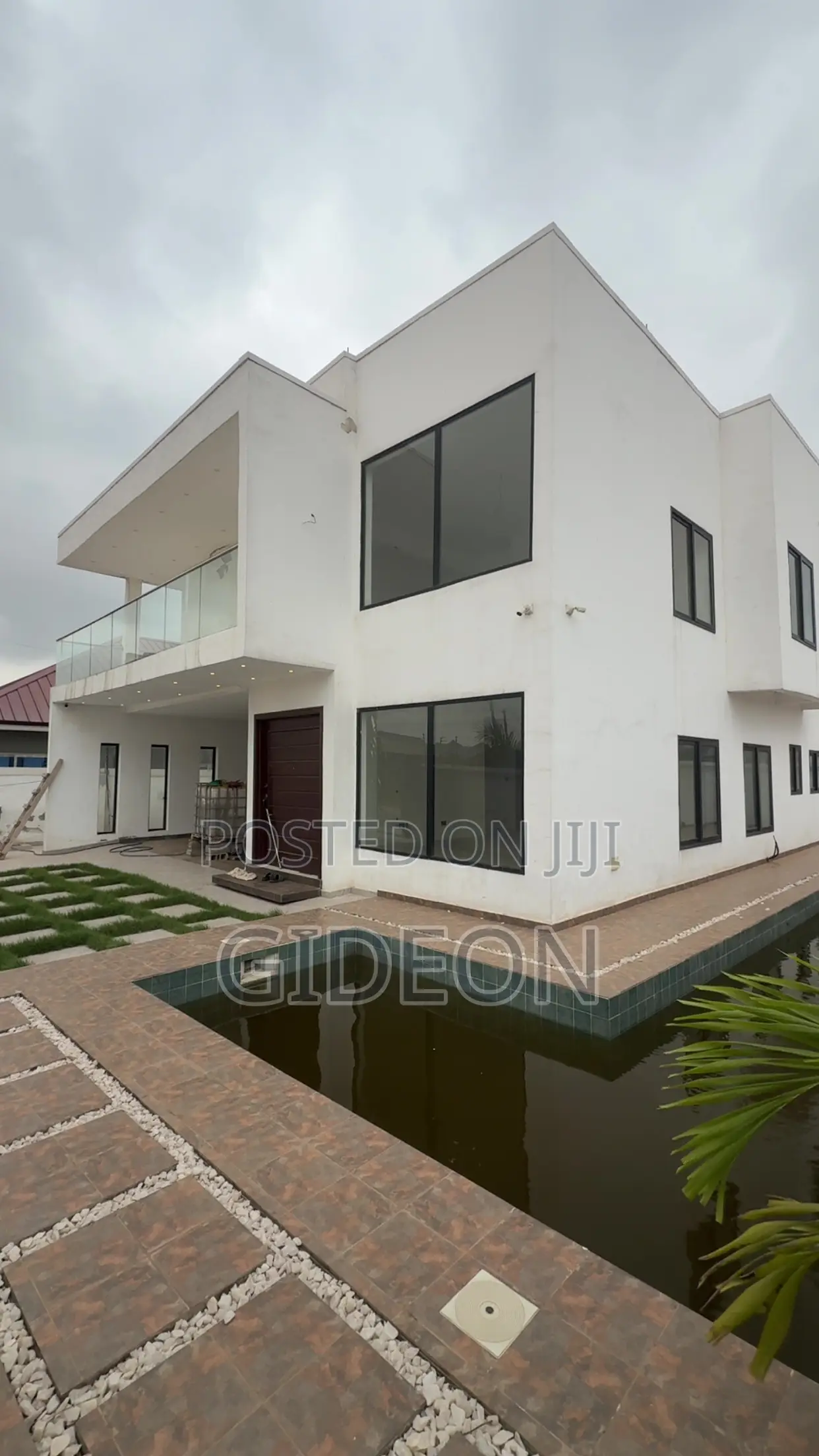 5bdrm House in Advantage Estate, School Junction for sale