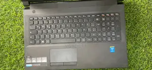 Laptop Lenovo 8GB Intel Core i3 HDD 1T