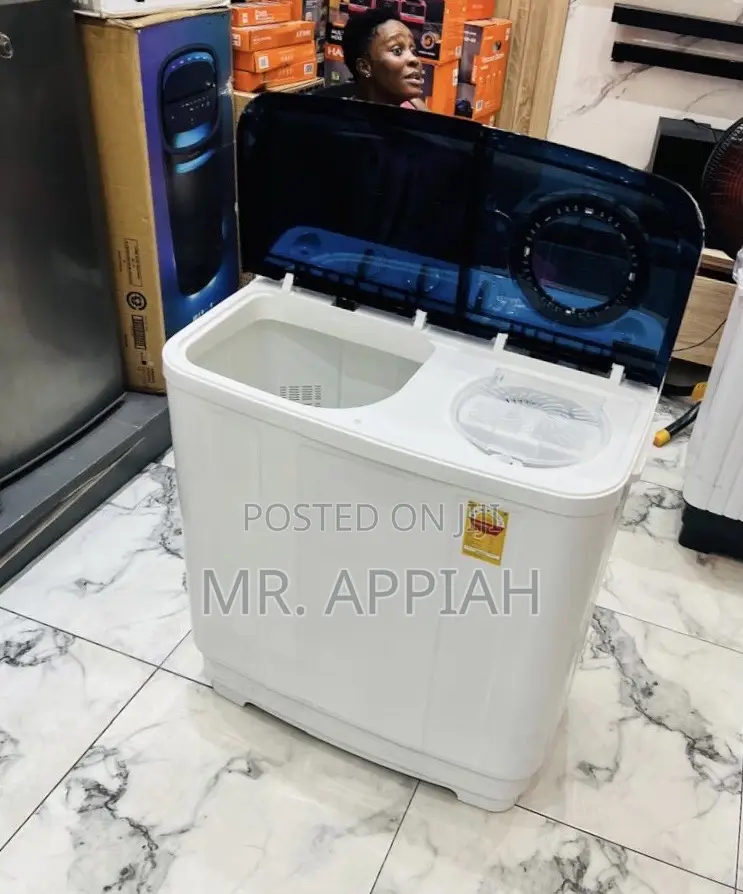 Efficient TCL 10.5kg Semi-Automatic Twin Tub Electric Washing Machine.