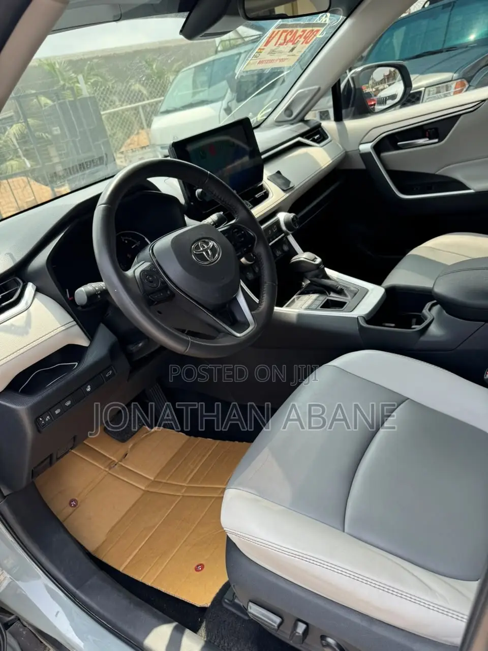 Toyota RAV4 2023