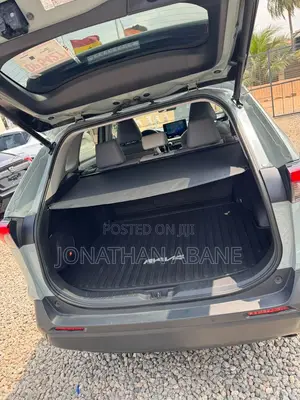 Toyota RAV4 2023