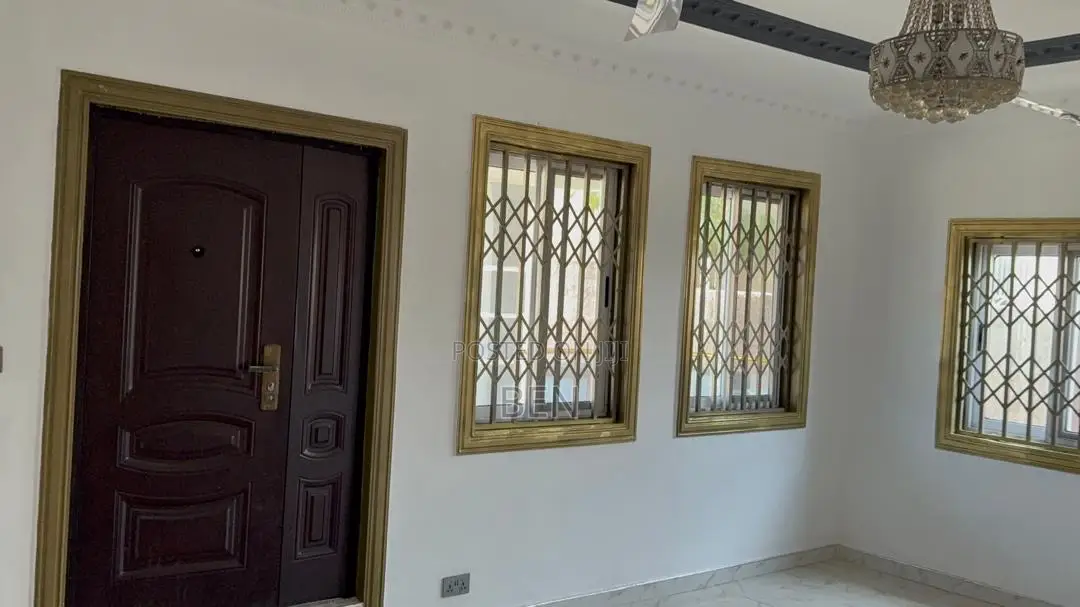 3bdrm Apartment in Kingsby Achimota, Mile 7 for rent