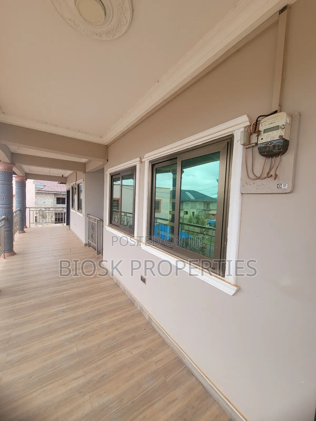 3bdrm Apartment in Biosk Properties, Malejor for rent